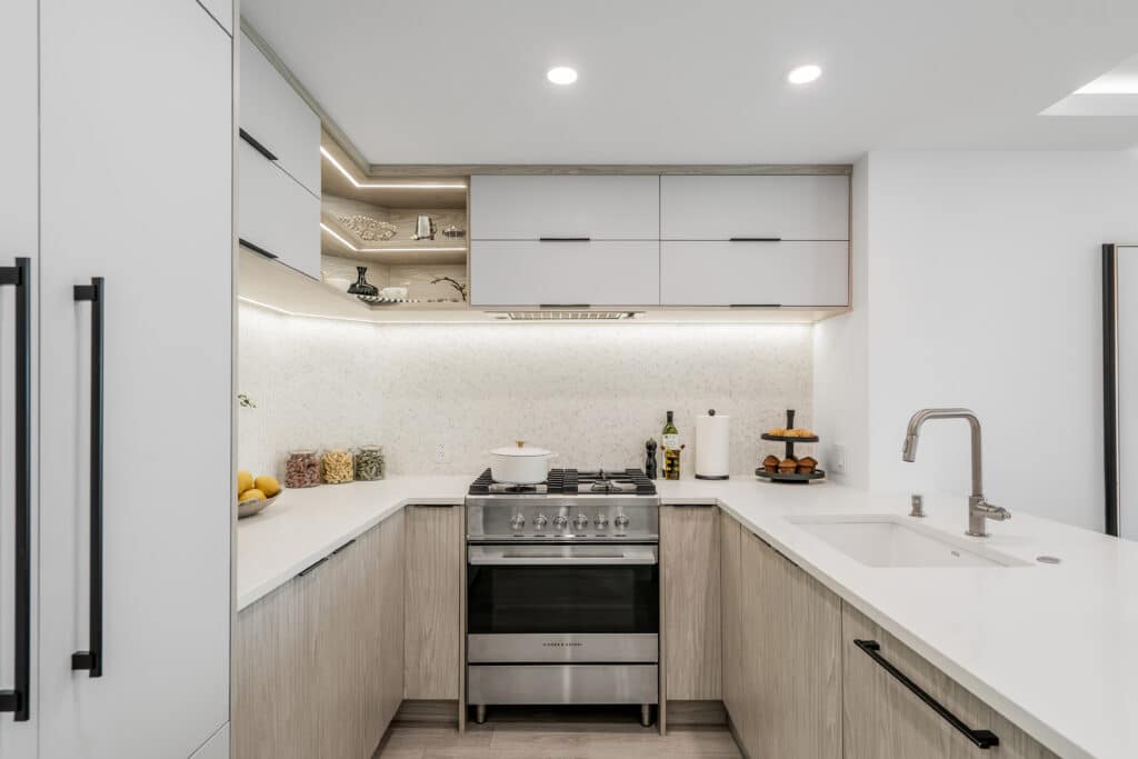 kitchen-renovation-led-light-modern-staging-vancouver-scandanavian