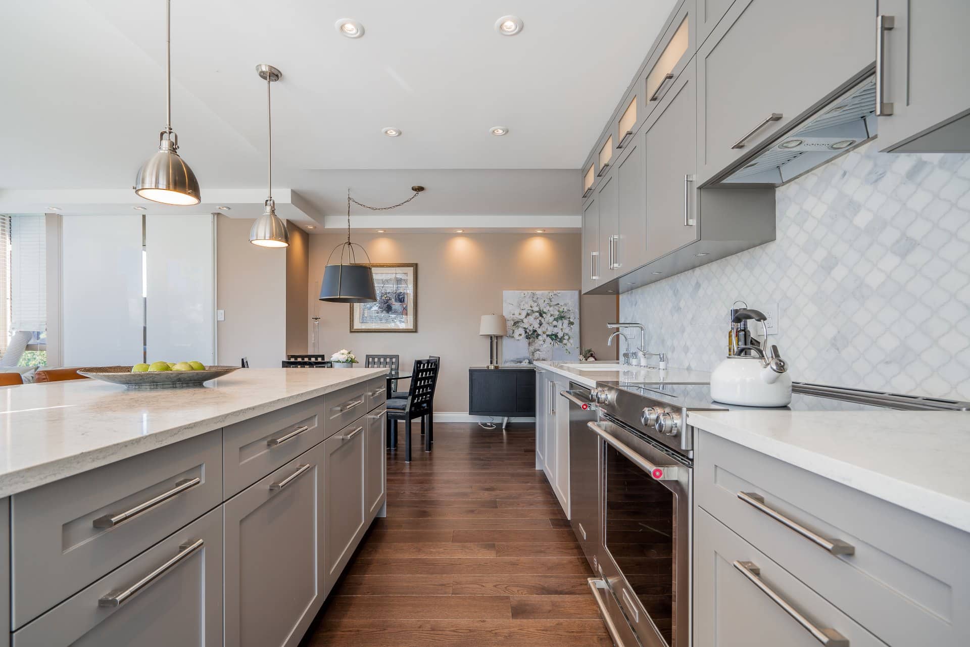 Modern-contemporary-kitchen-renovation-vancouver-grey-millwork