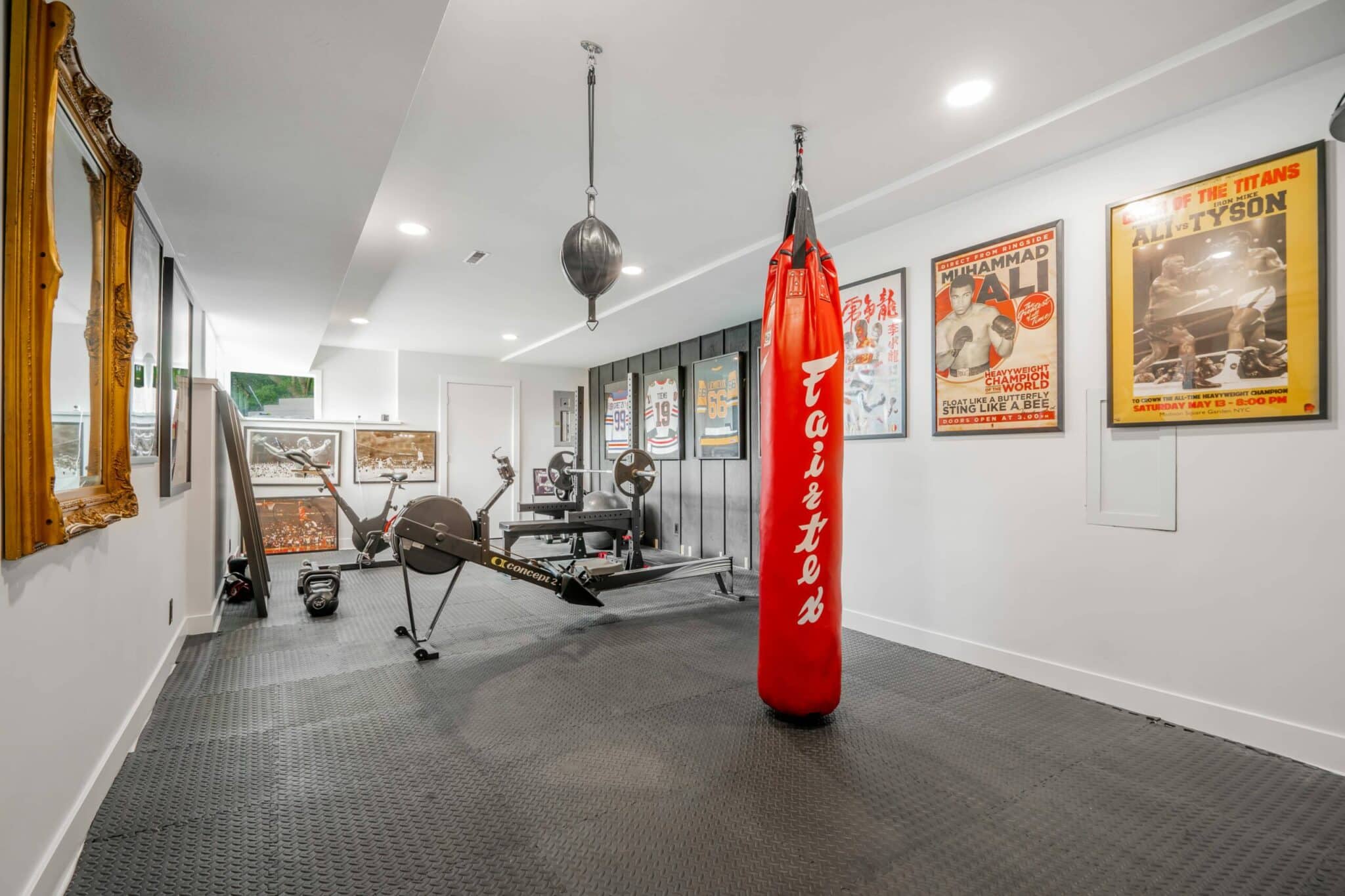 home-gym-renovation-vancouver-luxury-mancave-modern