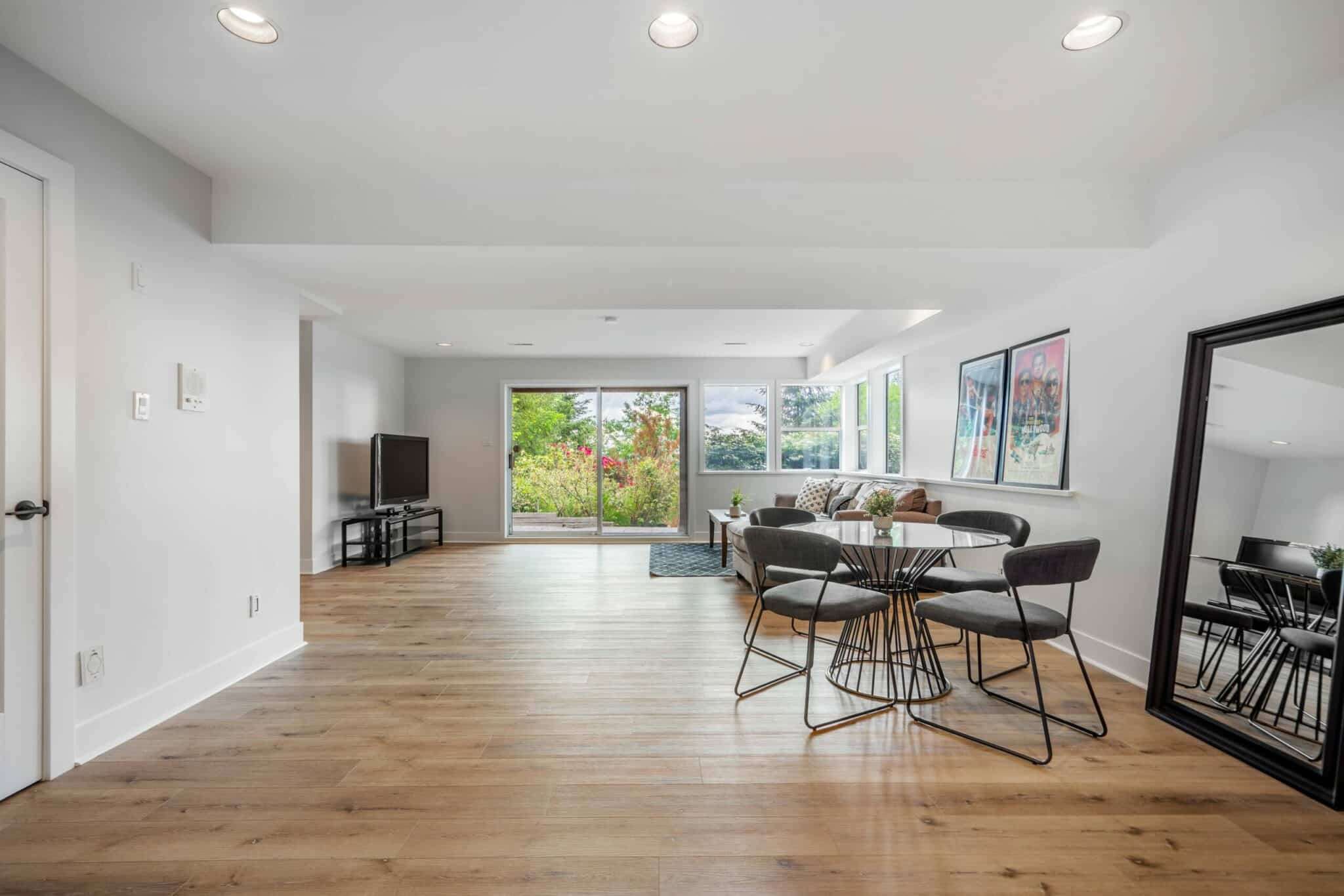 livingroom-north-vancouver-renovation-view-design-build