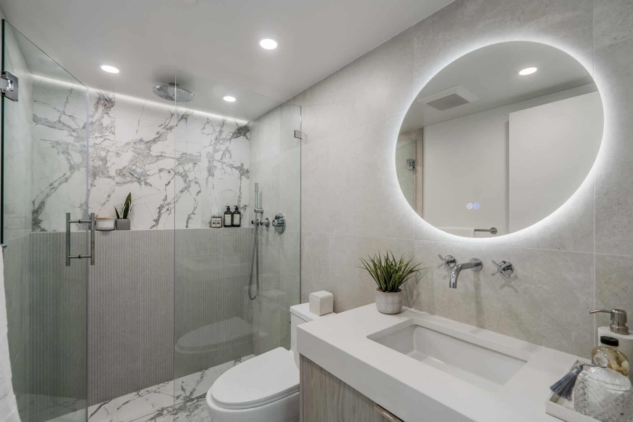 bathroom-renovation-vancouver-scandanavian-modern-led-light