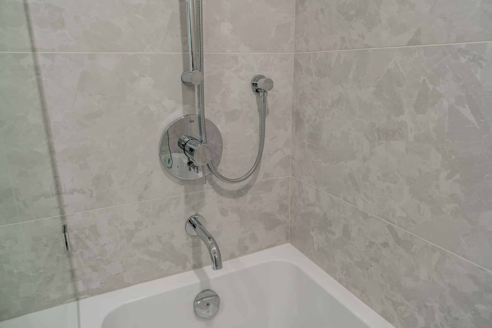 modern-tile-bathroom-chrome-faucet-renovation-vancouver